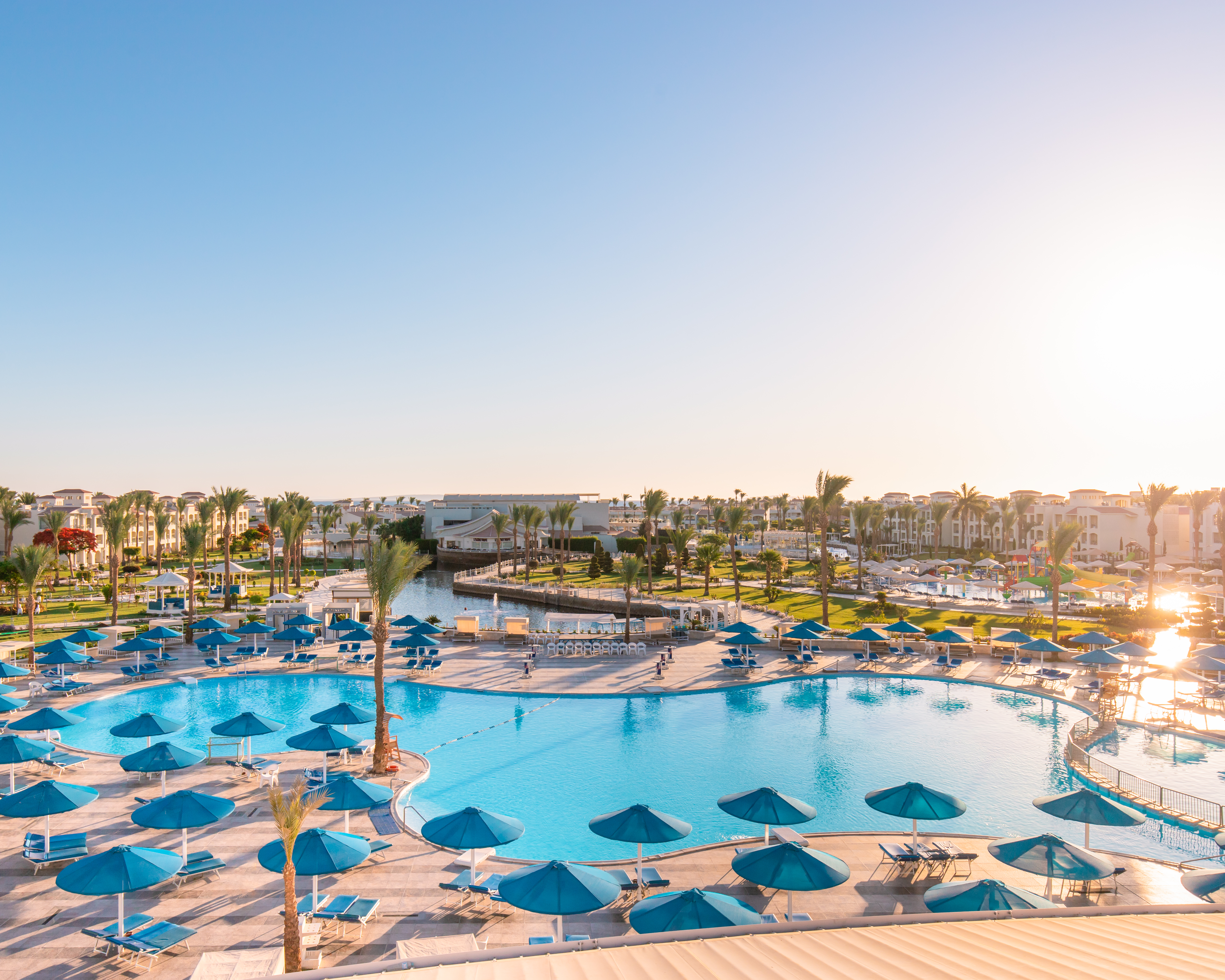 Stort poolområde på resort i Sharm el Sheikh
