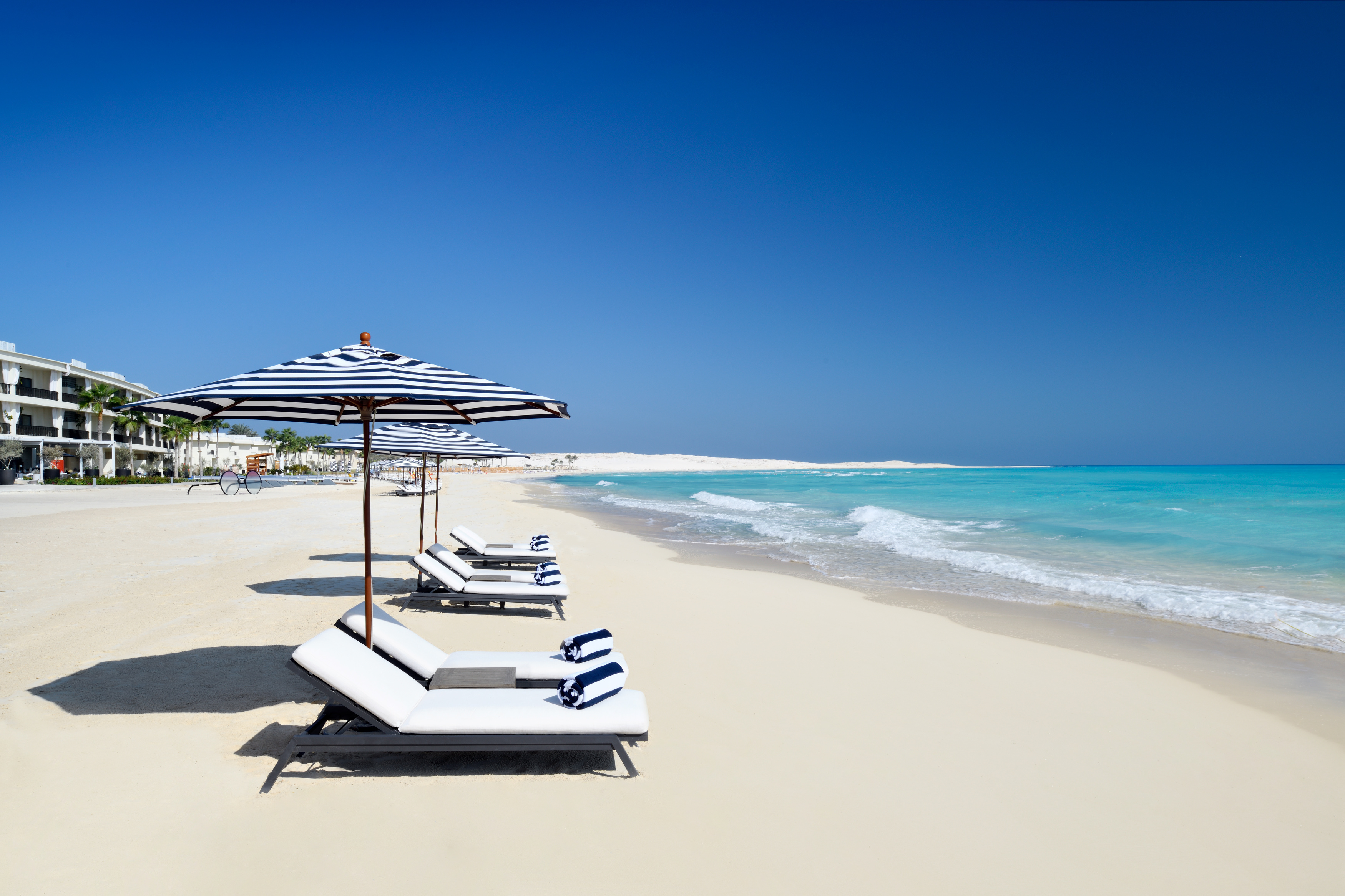 Stranden på  Marassi Boutique Hotel Vela Suites 