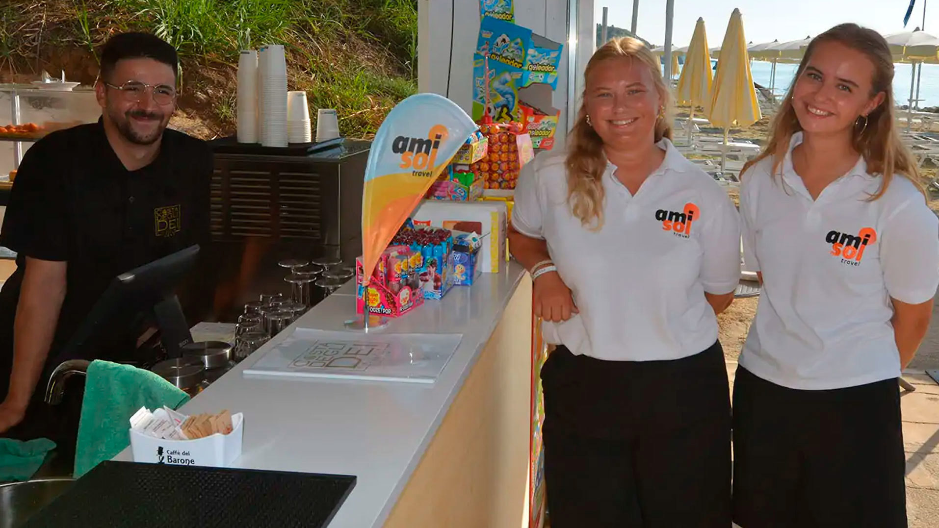 Amisol guider ved beachbaren